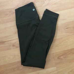 Lululemon wunder under leggings